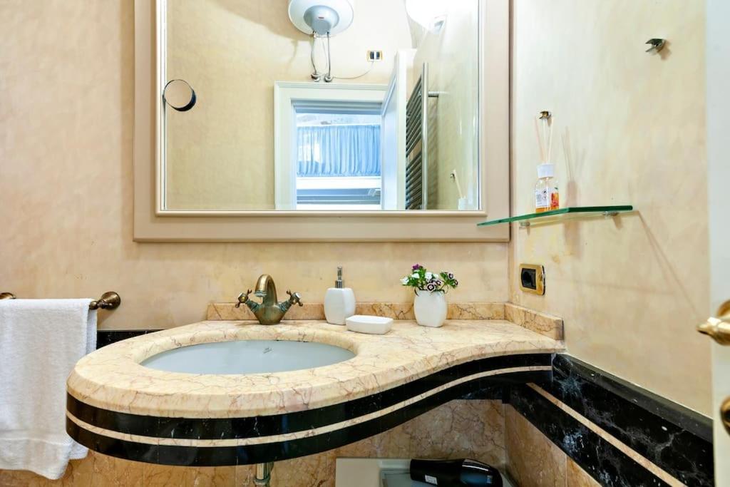 Casa vacanze De Mari Lecce Esterno foto
